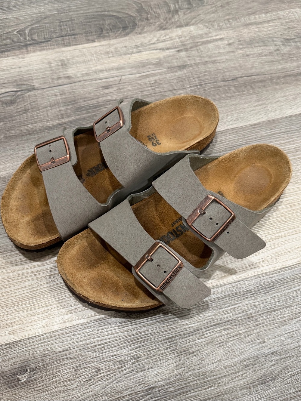 Birkenstock Unisex Arizona Birko-Flor Birkibuc Sandals SzL8 M7